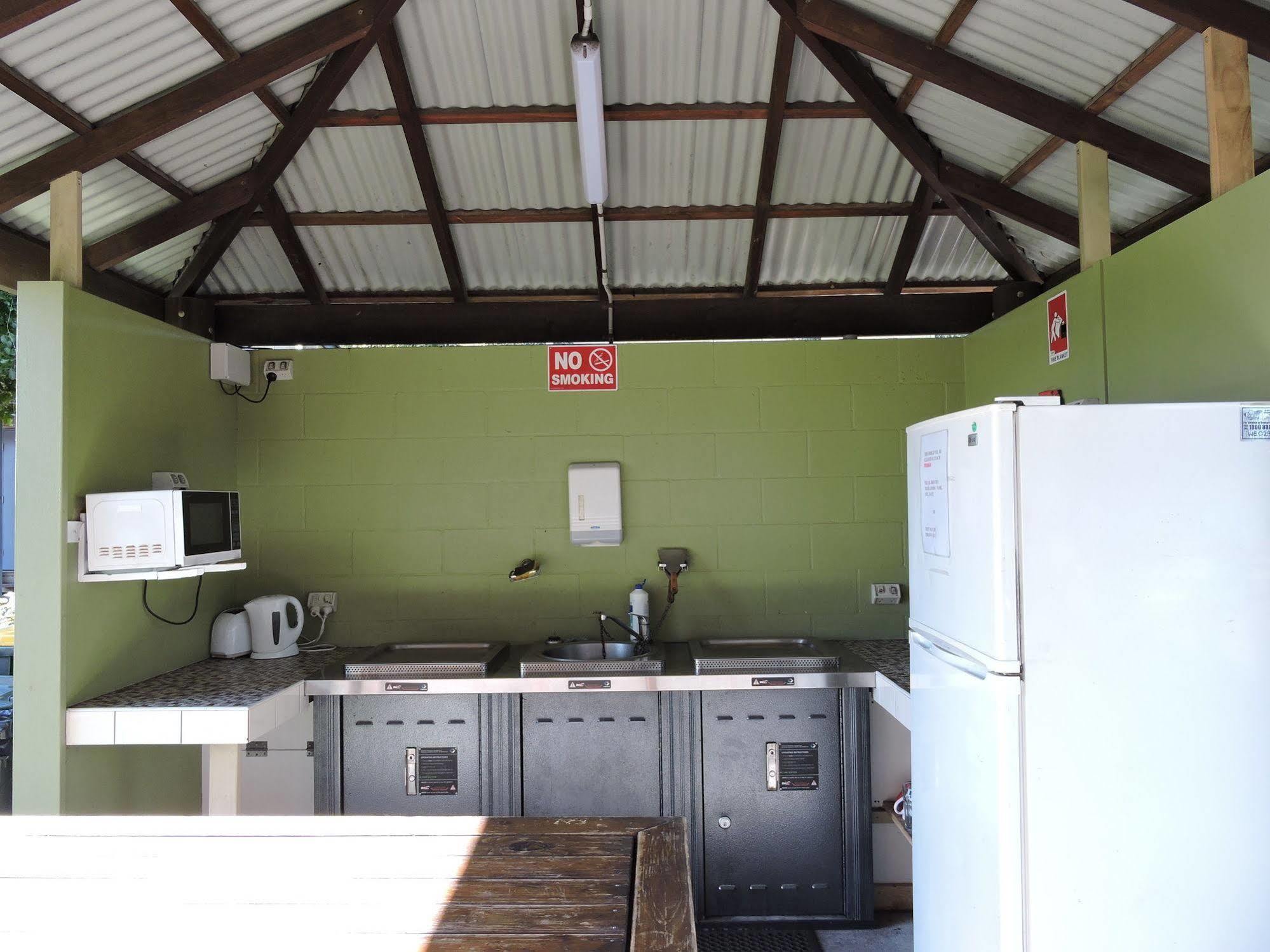 First Sun Holiday Park Byron Bay Extérieur photo